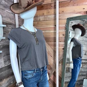 EUC American Eagle Cropped Wide Neck Tee Super Soft💗